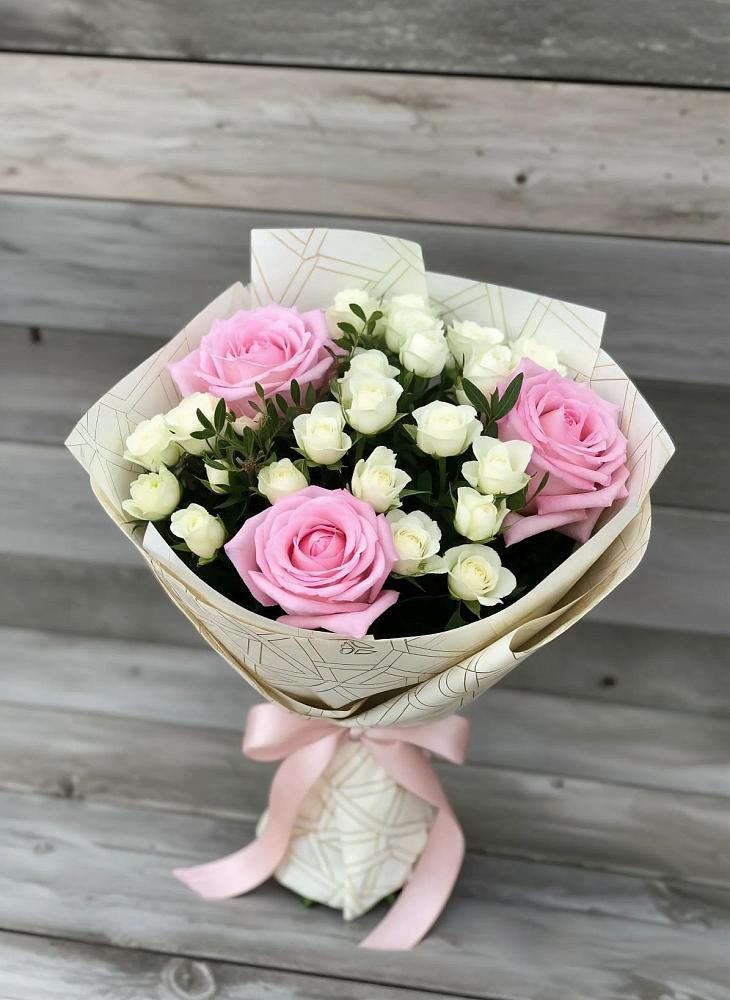 Букет цветов из: Розы в Таксимо