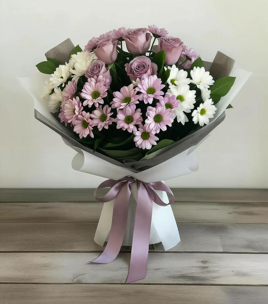 Букет цветов из: Хризантемы и Розы в Таксимо