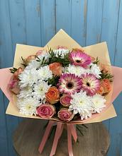 Букет цветов из:  Розы, Герберы и Хризантемы в Таксимо