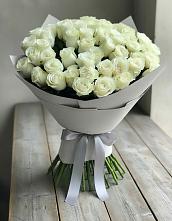 Букет 35 Белых роз в Таксимо