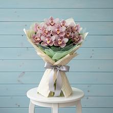 Букет цветов из:  Орхидеи и Розы в Таксимо