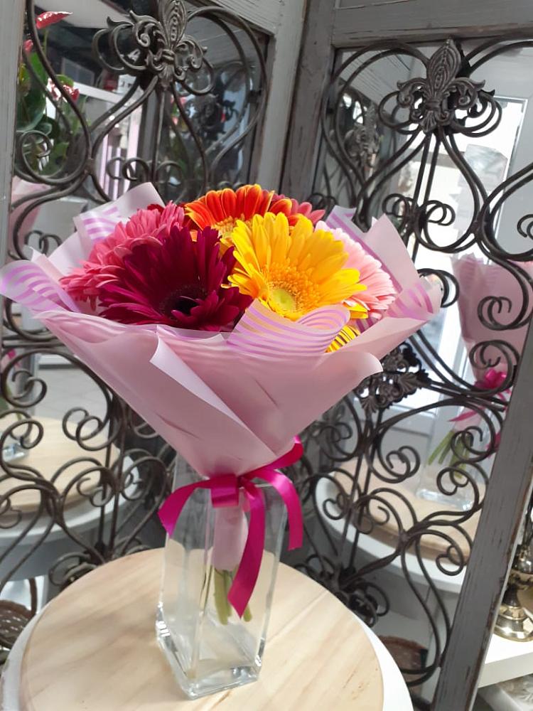 Букет цветов из: Герберы в Таксимо