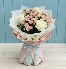 Букет цветов из:  Розы #REPLACE_PRED# Таксимо
