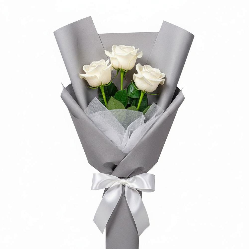 Букет 3 белые розы в Таксимо