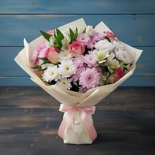 Букет цветов из:  Хризантемы, Альстромерии и Розы в Таксимо