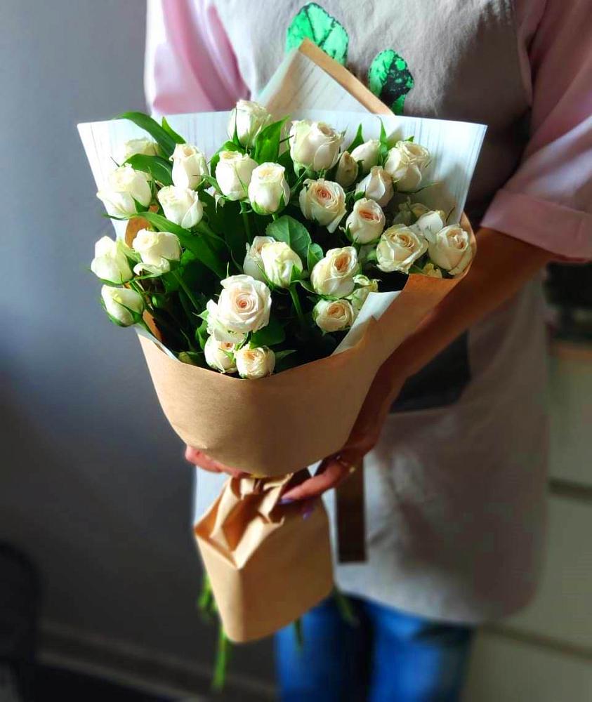 Букет цветов из: Розы в Таксимо