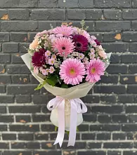 Букет цветов из:  Герберы и Хризантемы в Таксимо