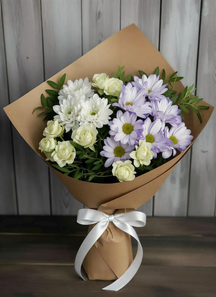 Букет цветов из: Хризантемы и Розы в Таксимо